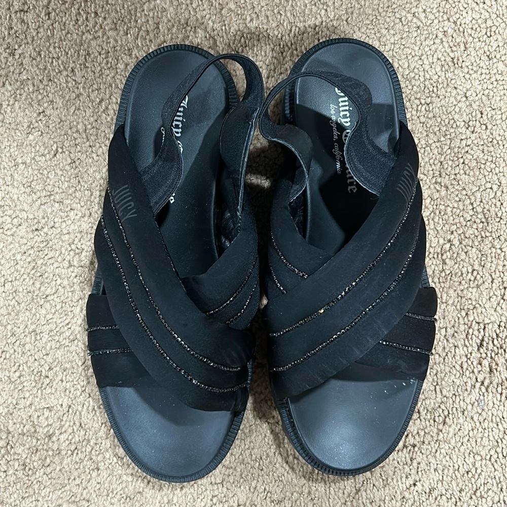Juicy Couture black sandals size 7 worn 1 time excellent condition